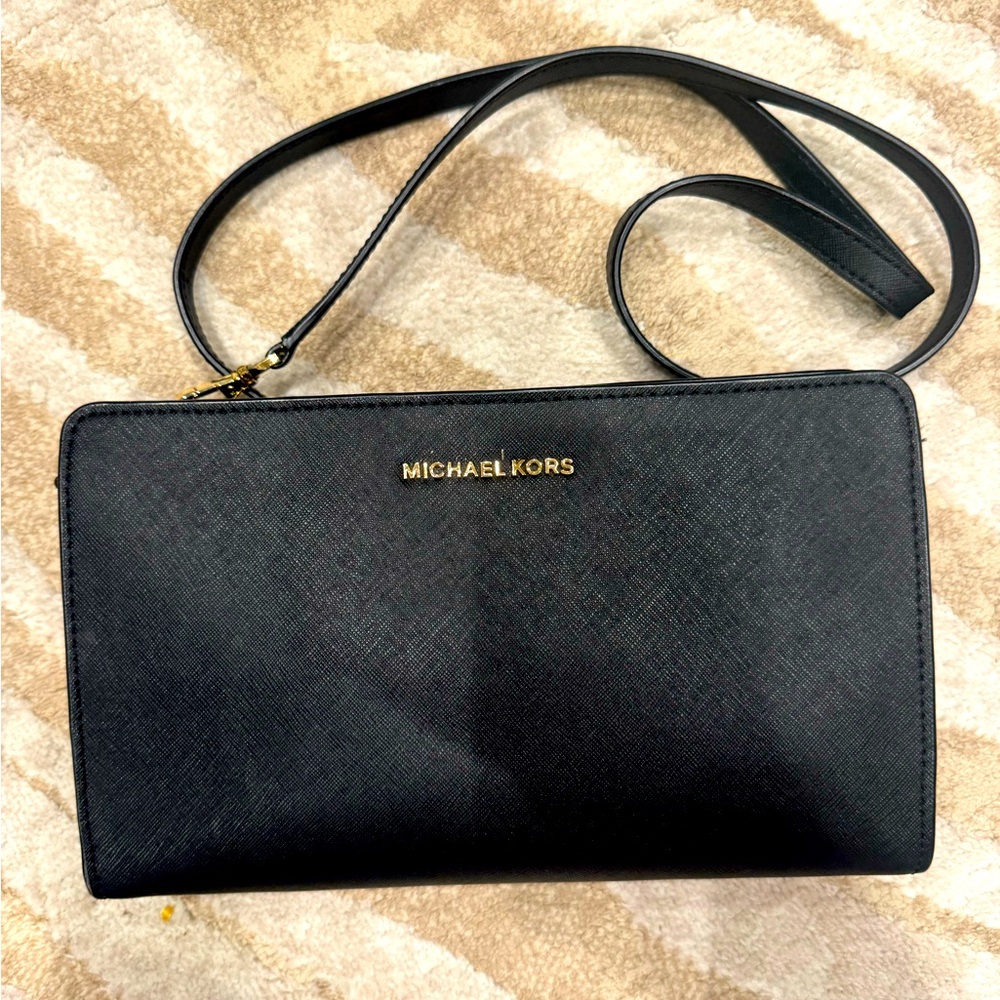 Michael Kors crossbody